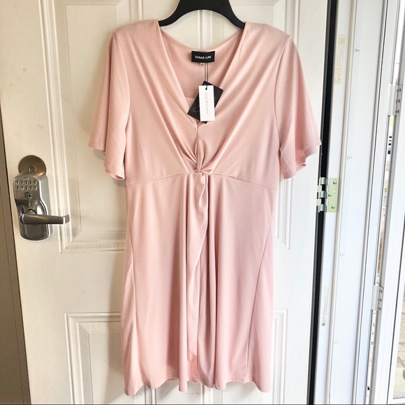 Sugarlips Dresses & Skirts - Sugar Lips light pink women’s dress size Large.